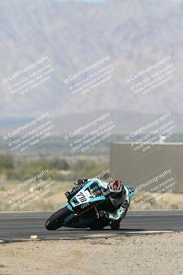 media/Jan-15-2026-Racers Edge (Thu) [[dfebeb70ab]]/2-A Group/Session 3 (Turn 16)/